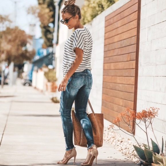 NEW! Distressed Medium Wash Denim, Frayed Ankle - Picture 7 of 8